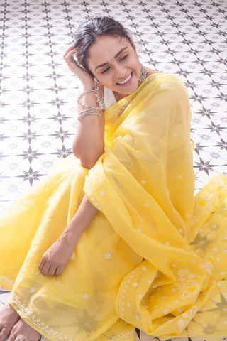 Buy Mustared Yellow Designer Hand Embroidered Lucknowi Chikankari Saree  (With Blouse - Georgette) 14493 | www.maanacreation.com